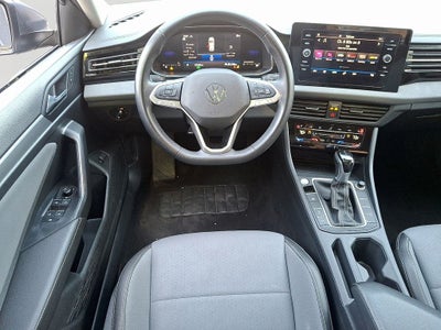 2025 Volkswagen Jetta 1.5T SE
