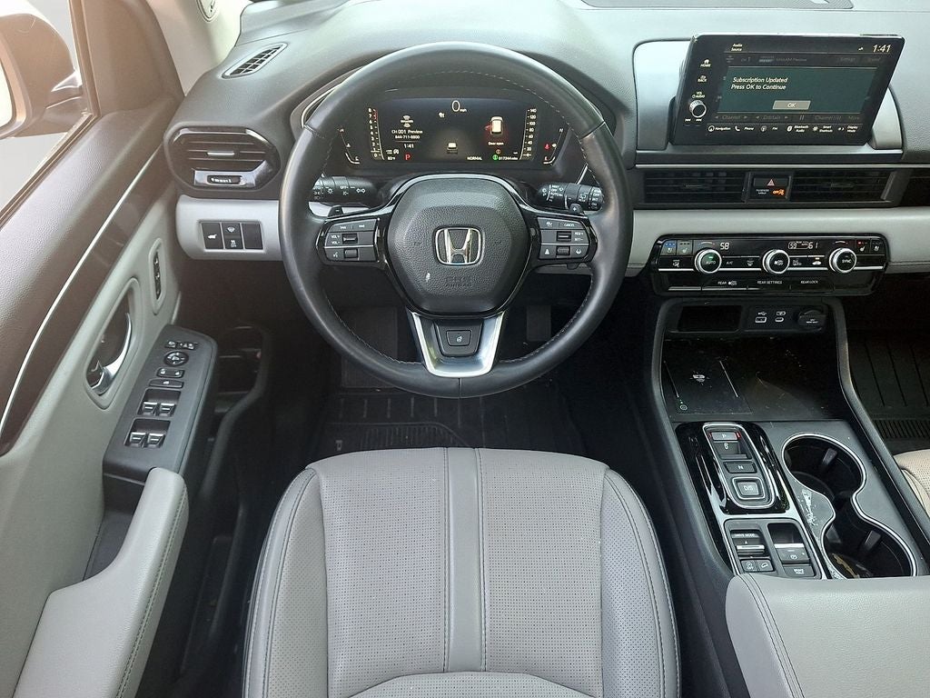 2025 Honda Pilot Elite