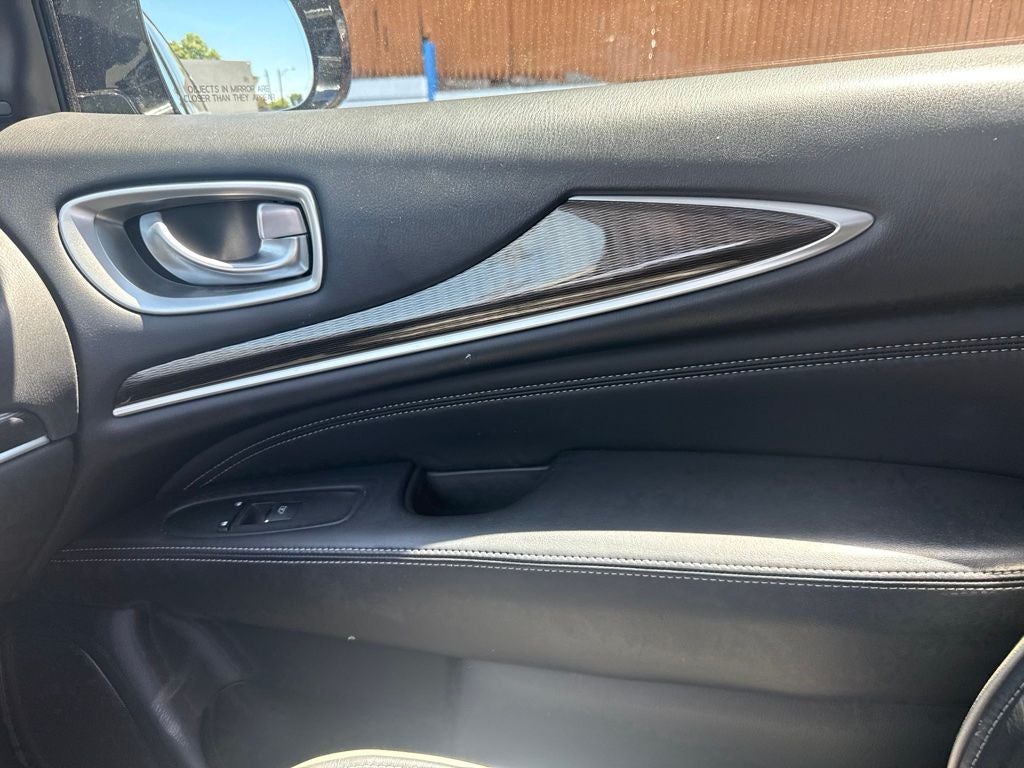 2019 INFINITI QX60 LUXE