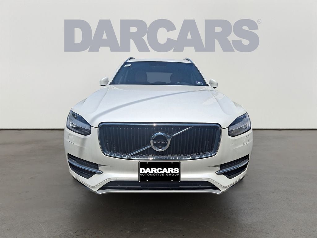 2018 Volvo XC90 T6 Momentum
