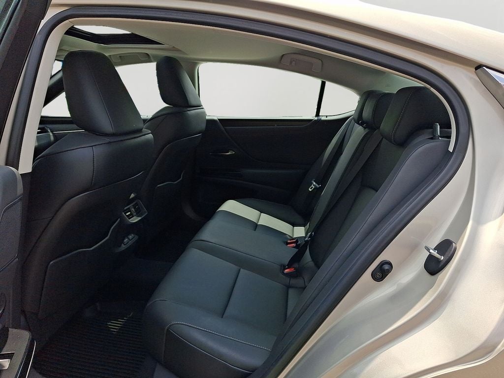 2025 Lexus ES 350 350