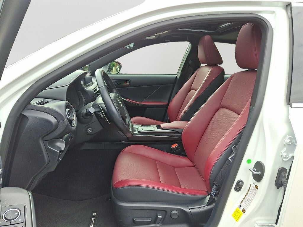 2024 Lexus IS 300 300 AWD w/Premium Package
