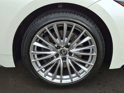 2024 Lexus IS 300 300 AWD w/Premium Package