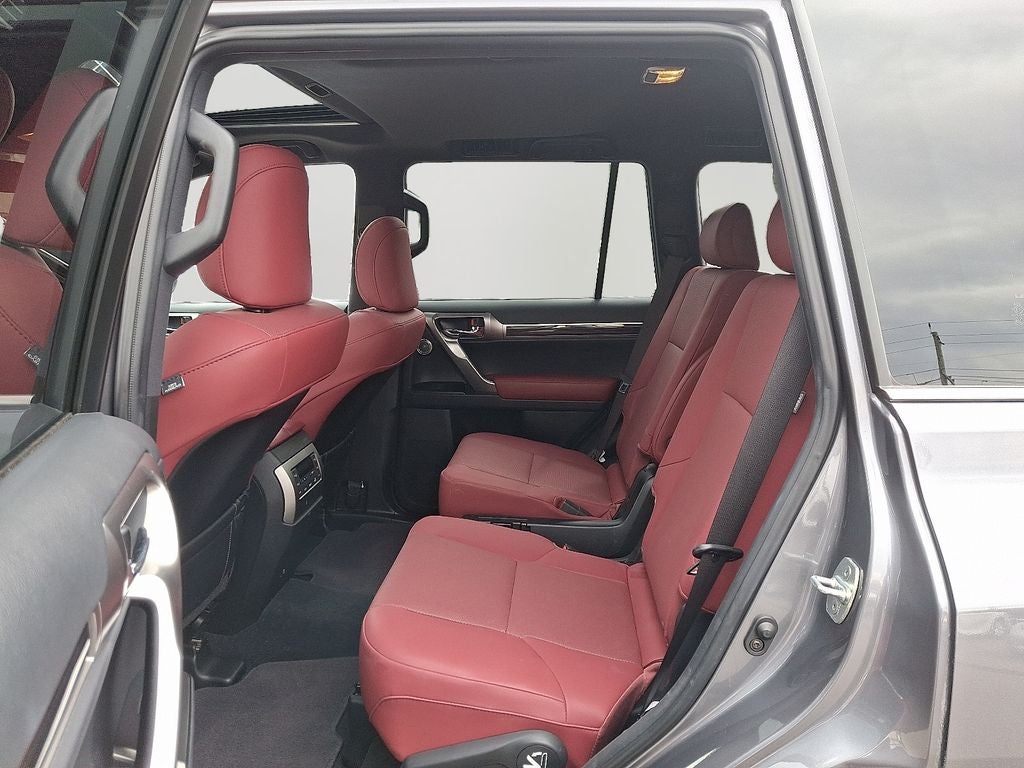 2023 Lexus GX 460 460 Premium Plus Package with Captain's Chairs and L/C