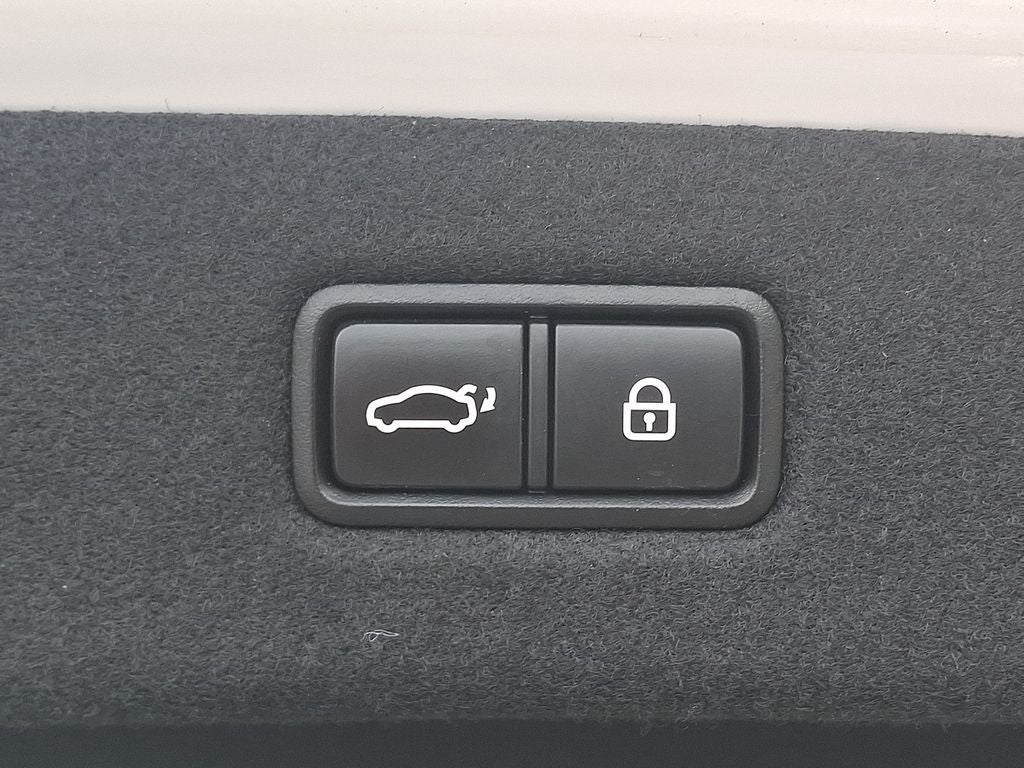 2017 Genesis G90 3.3T Premium