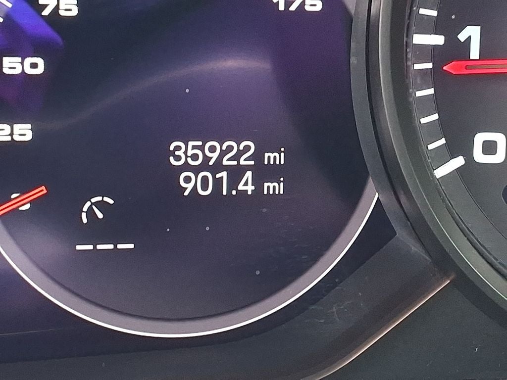 2022 Porsche Cayenne AWD
